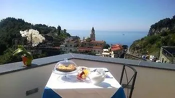 אמאלפי L'Arabesco B&B לינה וארוחת בוקר